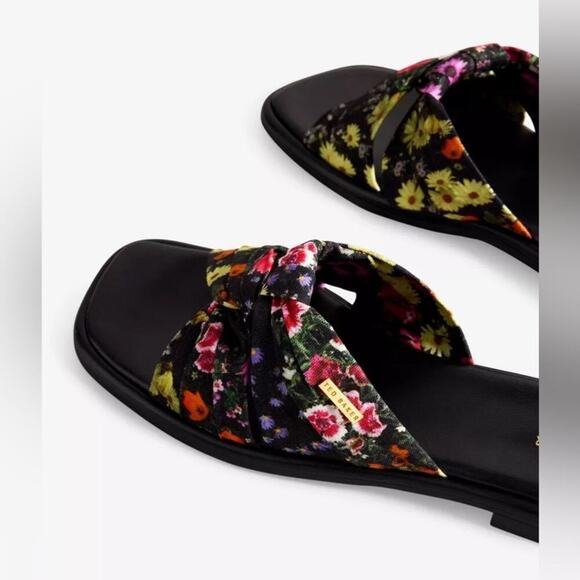 Ted Baker Ashina Floral Print Knot Sandal Size 8.5 - Picture 3 of 13